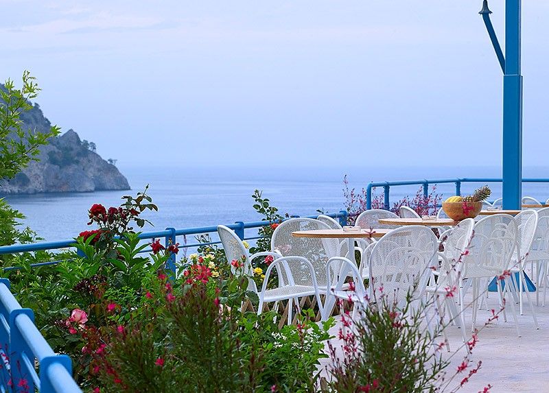 Xenia Residences & Suites