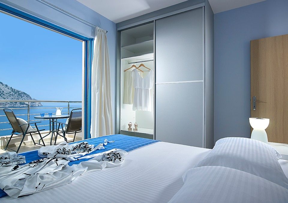 Xenia Residences & Suites