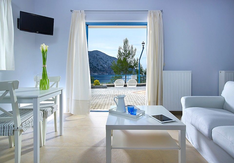 Xenia Residences & Suites