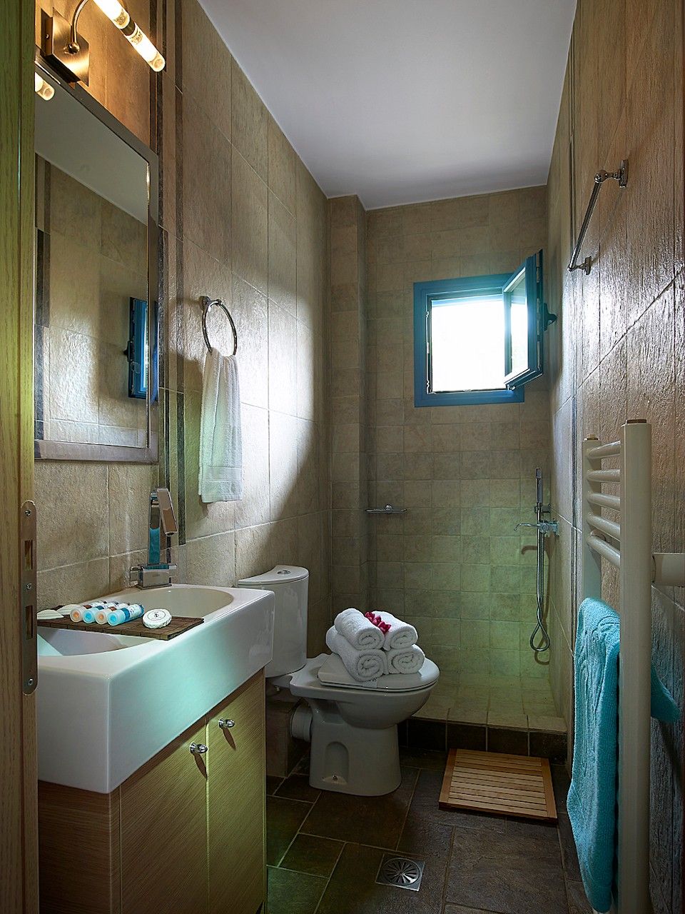 Xenia Residences & Suites