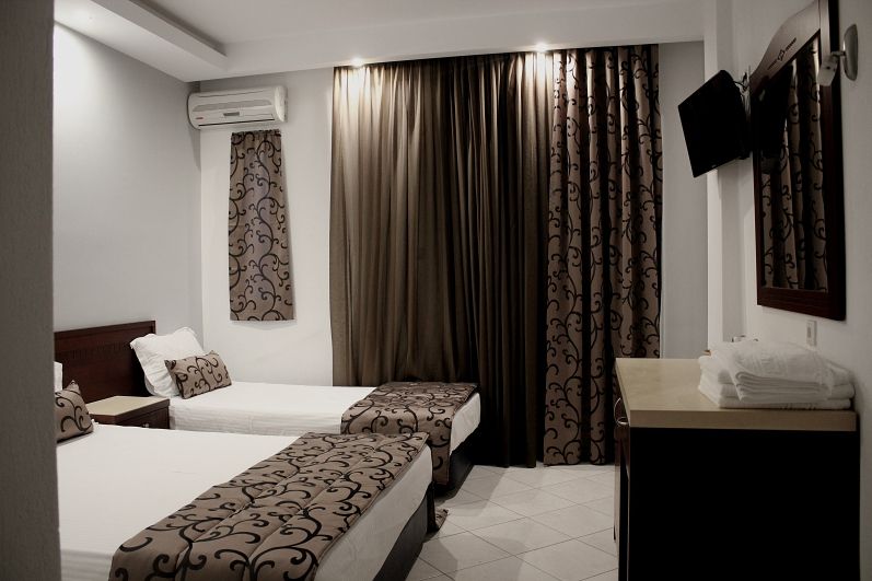 Zeus Hotel Platamonas