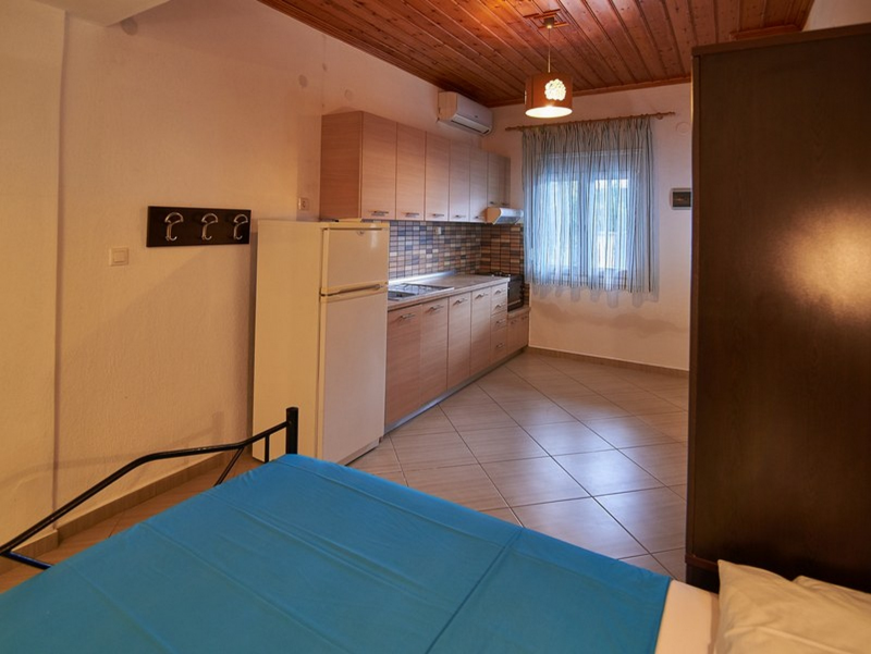 Living room with Kitchenette # 1