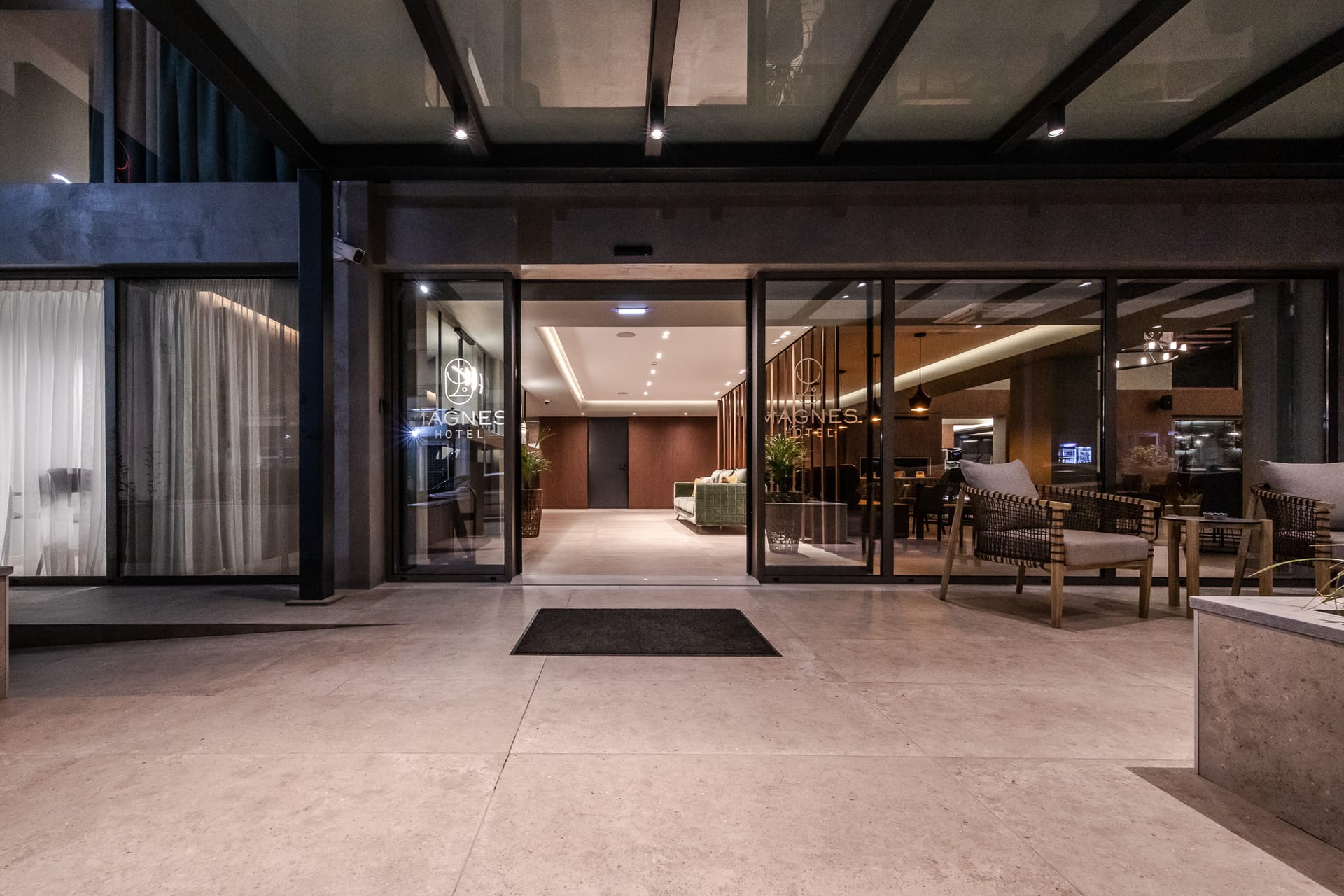 Magnes Hotel
