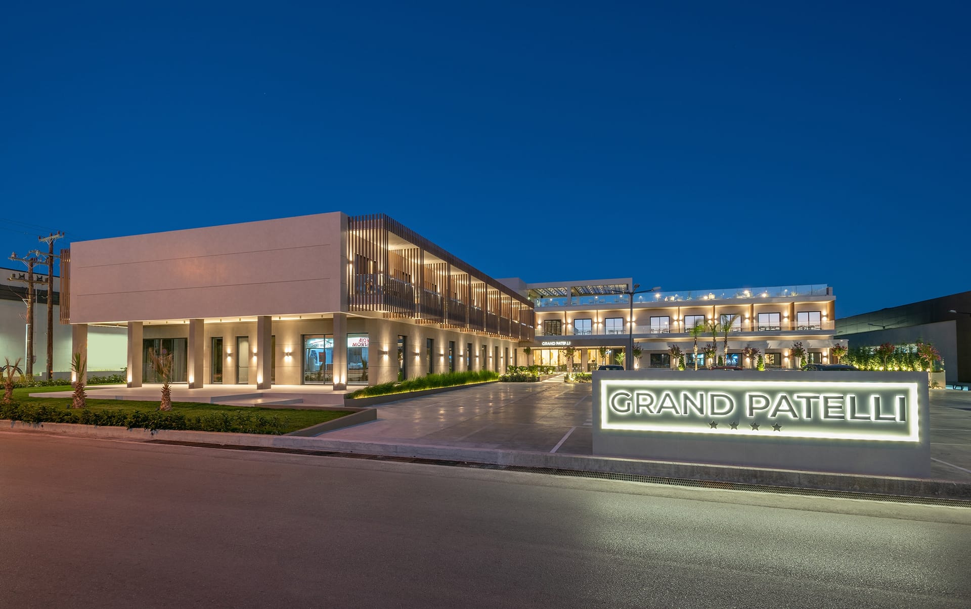 Whether visiting Limnos for relaxation, culture, or business, Grand Patelli promises a memorable stay defined by style, comfort, and exceptional location.