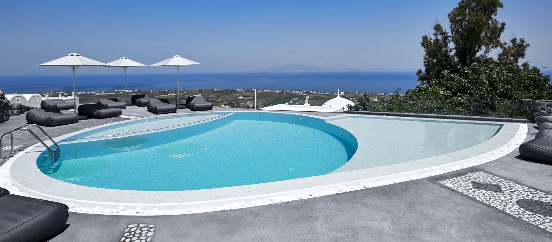 Aperanto Suites Santorini