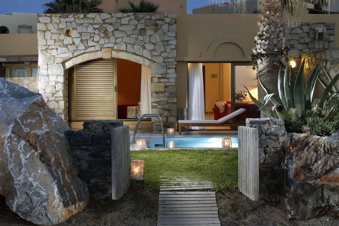 Aquila Rithymna Beach