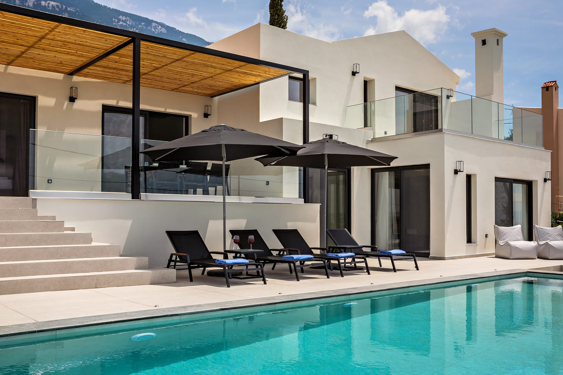 Villa Mystique