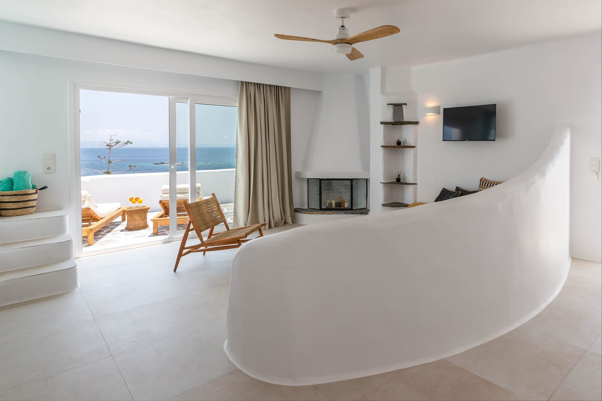 Private Pool Suite Panoramic View