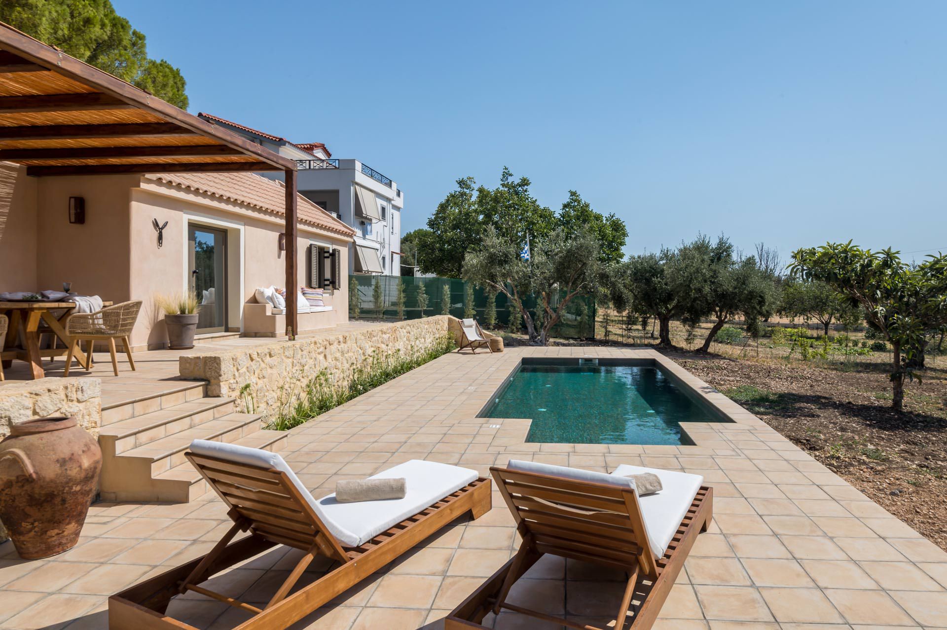 Sweet Cottage in Kardakata