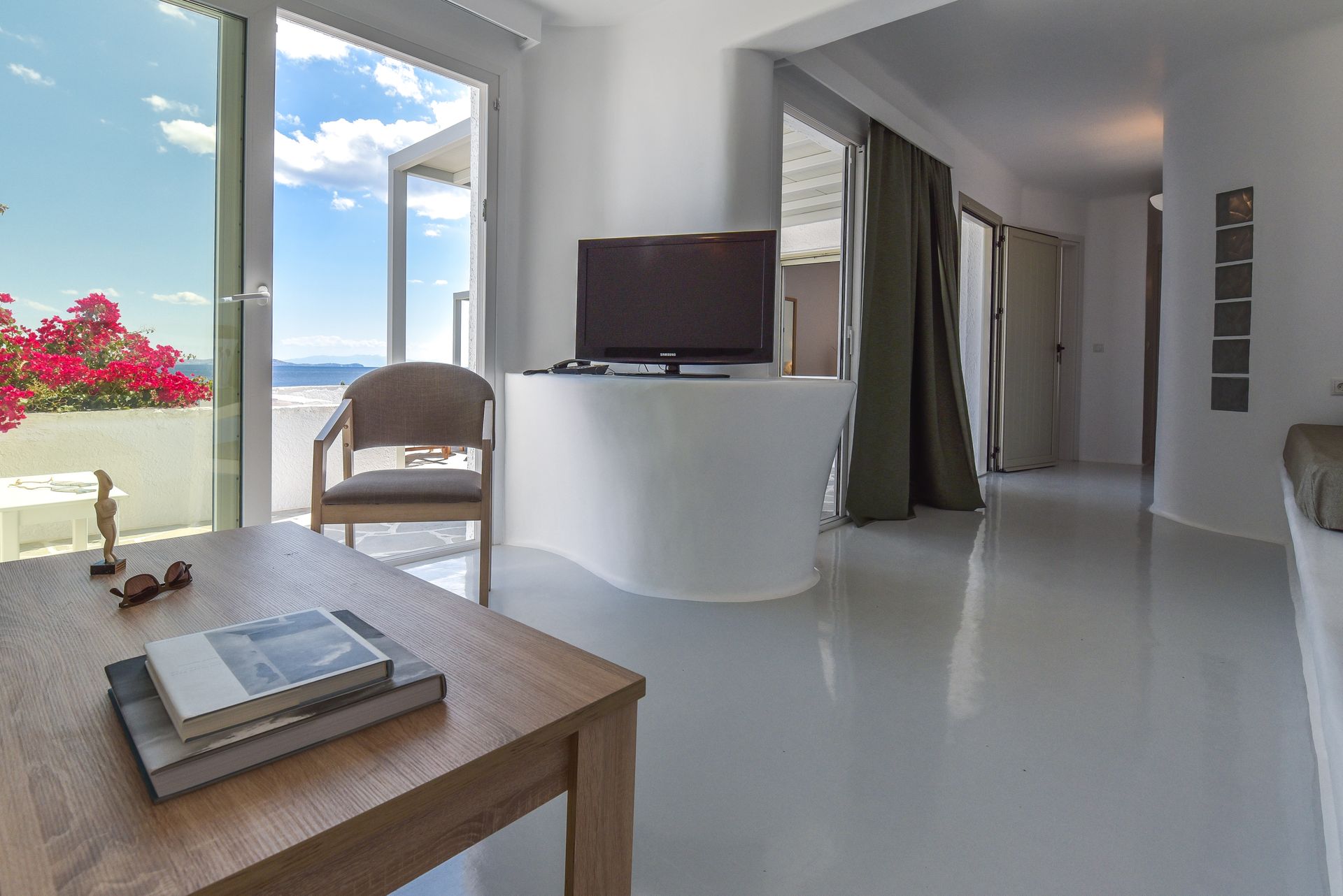 Suite with sea view &amp; terrace
