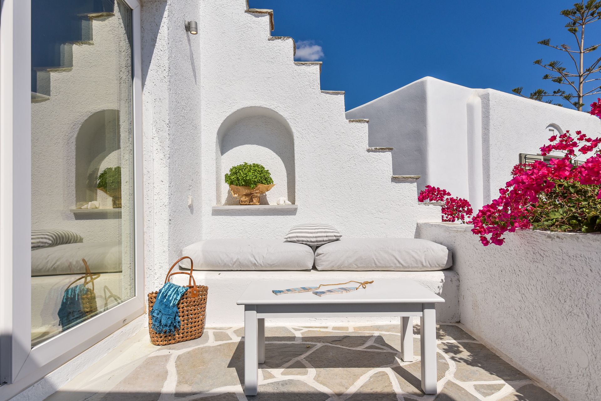 Suite with sea view &amp; terrace