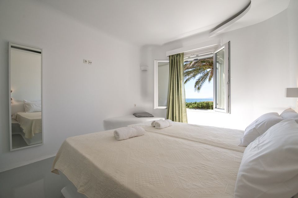 Suite with sea view & terrace