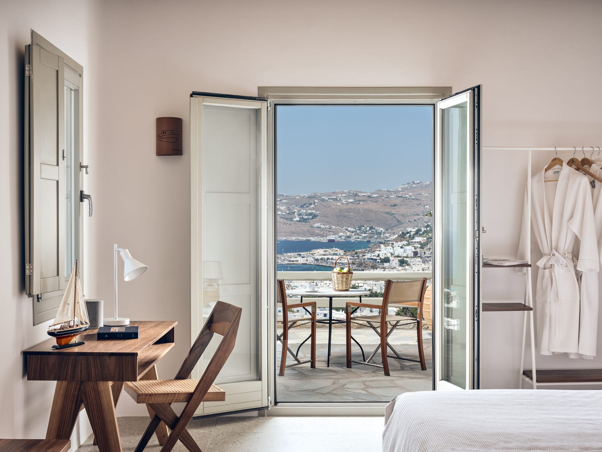Hilltop Sea View Room | 250m from Belvedere Hotel plus Shuttle