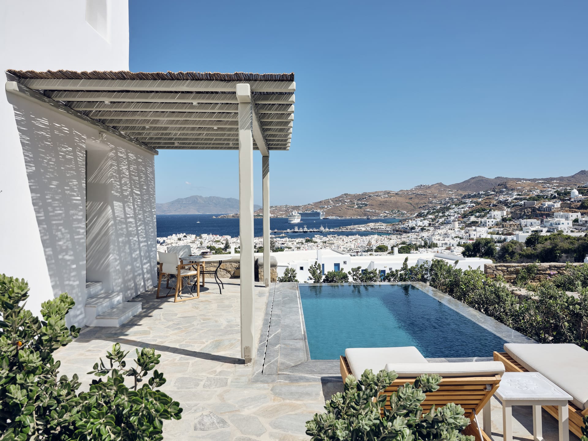 Hilltop Sea View room Private Pool | 250m from Belvedere Hotel plus Shuttle