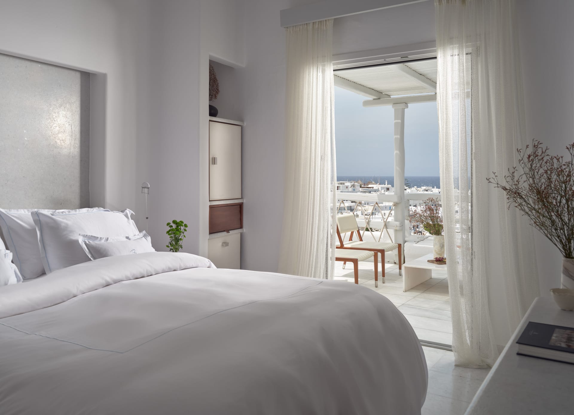 Panoramic Room Private Sundeck