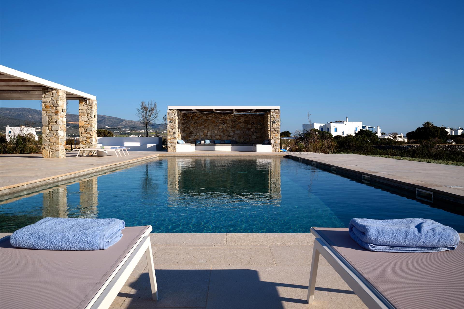 Aquivera Villa
