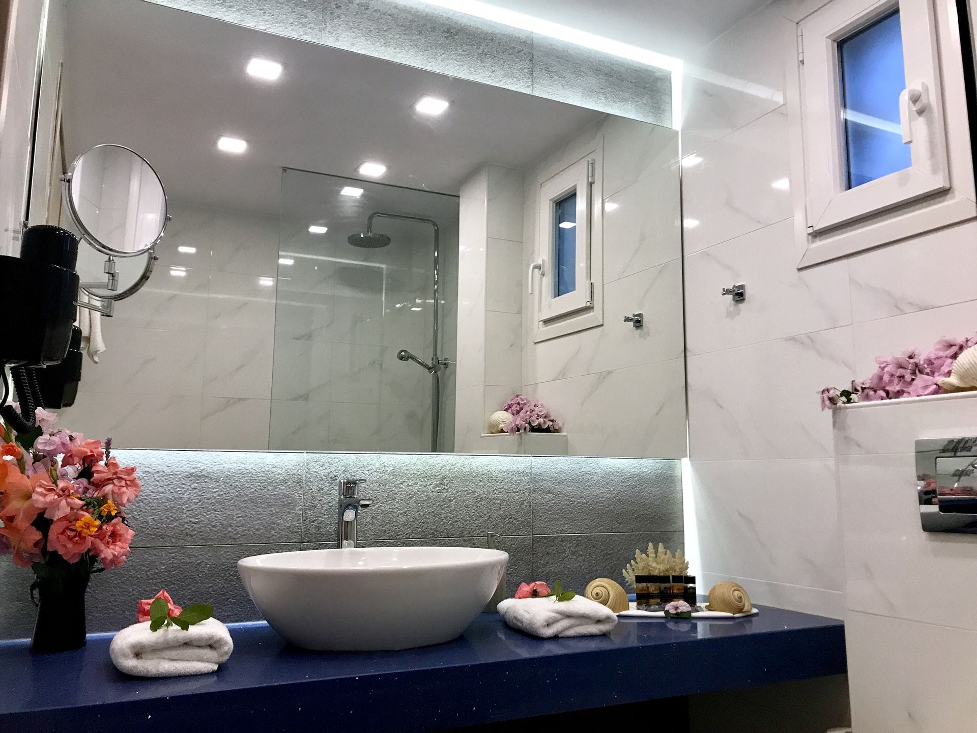 Honeymoon Junior Suite With Whirlpool