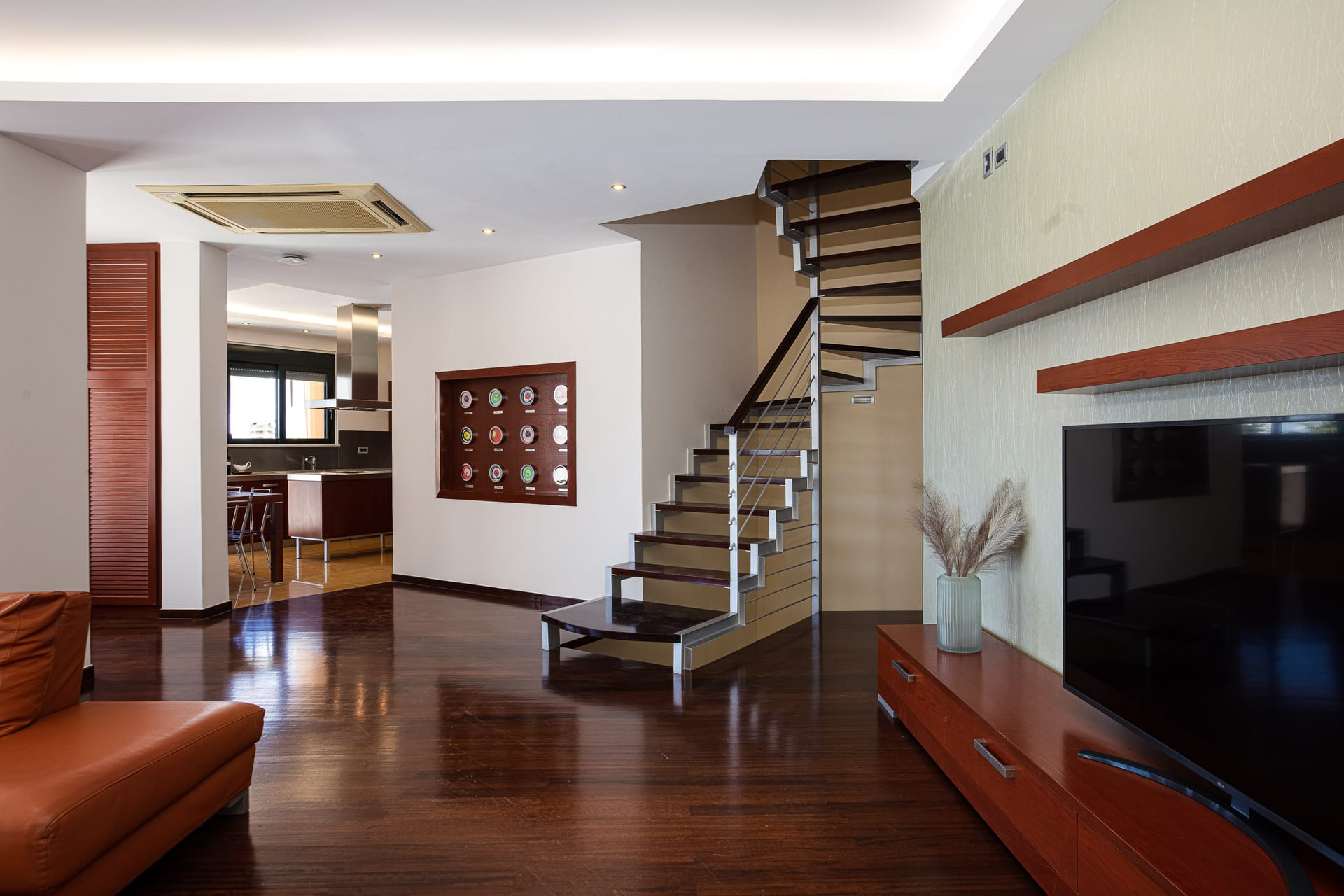 Villa with Pool and Sea View