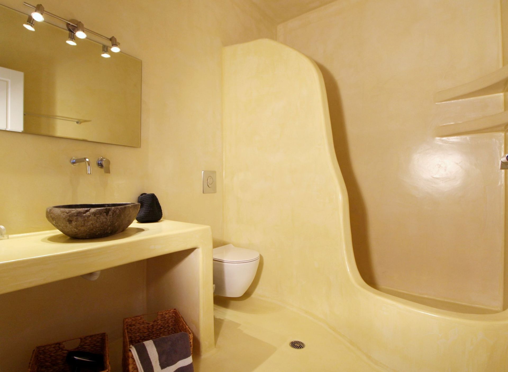 Junior suite with jetted Pool