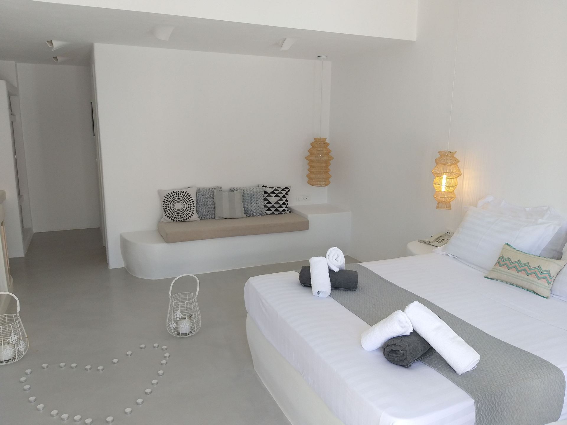 Junior suite with jetted Pool