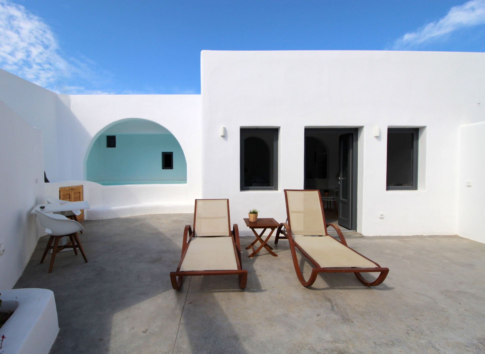 Superior suite with jetted Pool