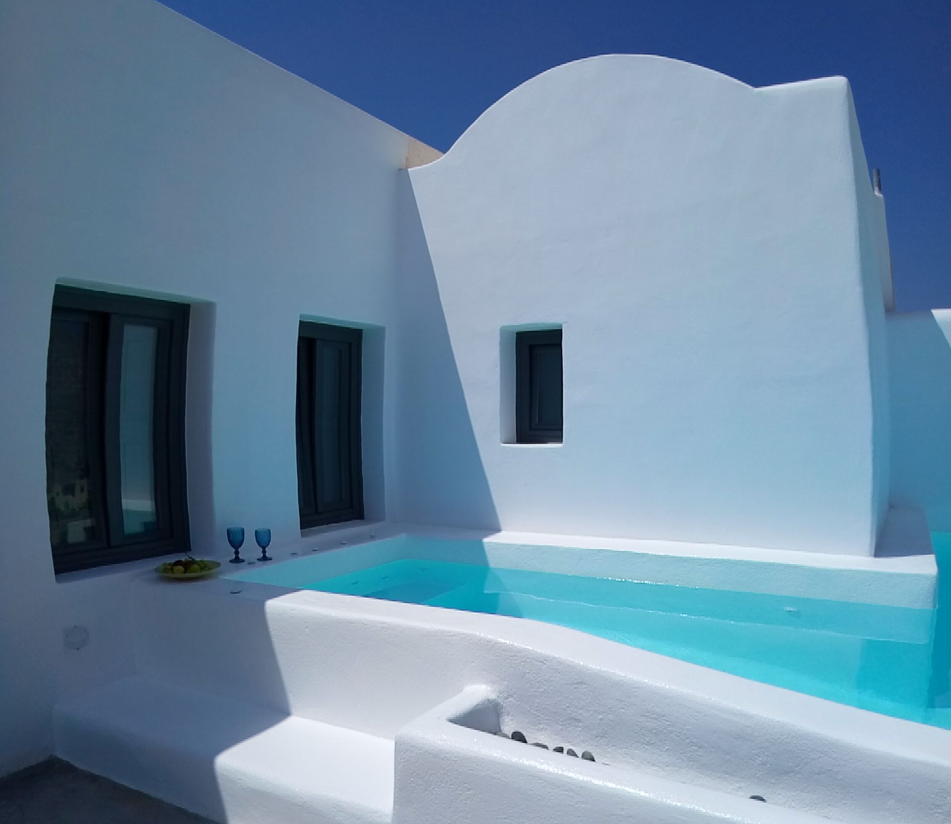 Honeymoon suite with jetted Pool