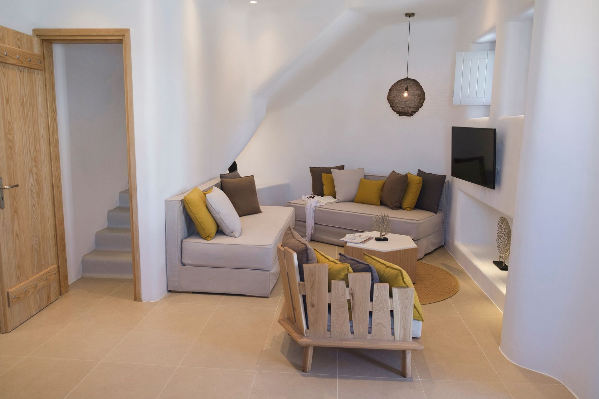 Superior Two Bedroom Apartment