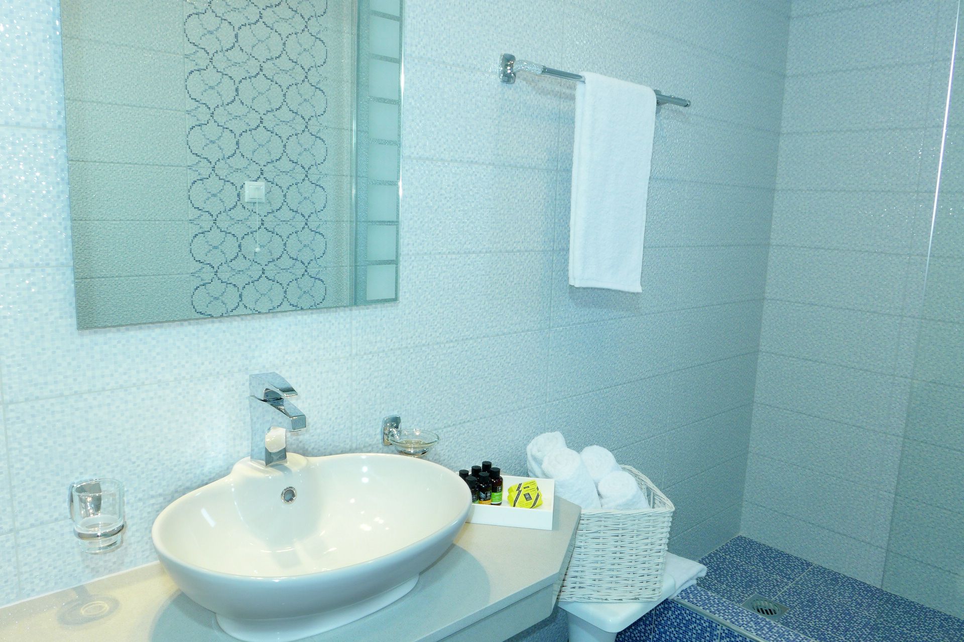 Family Suite with Mountain View