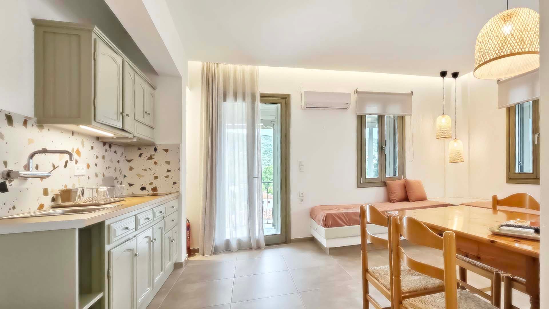 Deluxe Apartment with two Balconies