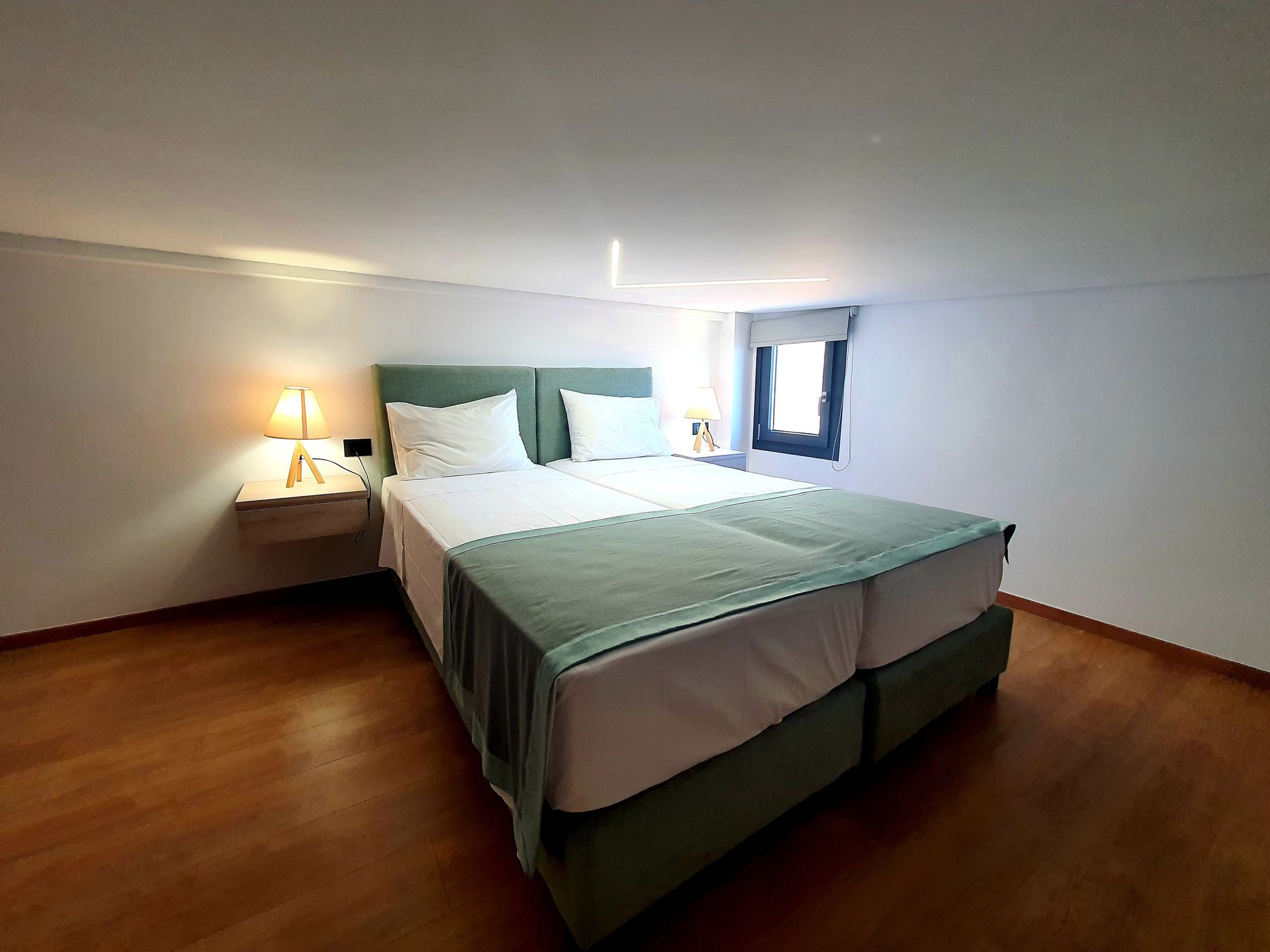 Three Bedroom Villa with Mountain View