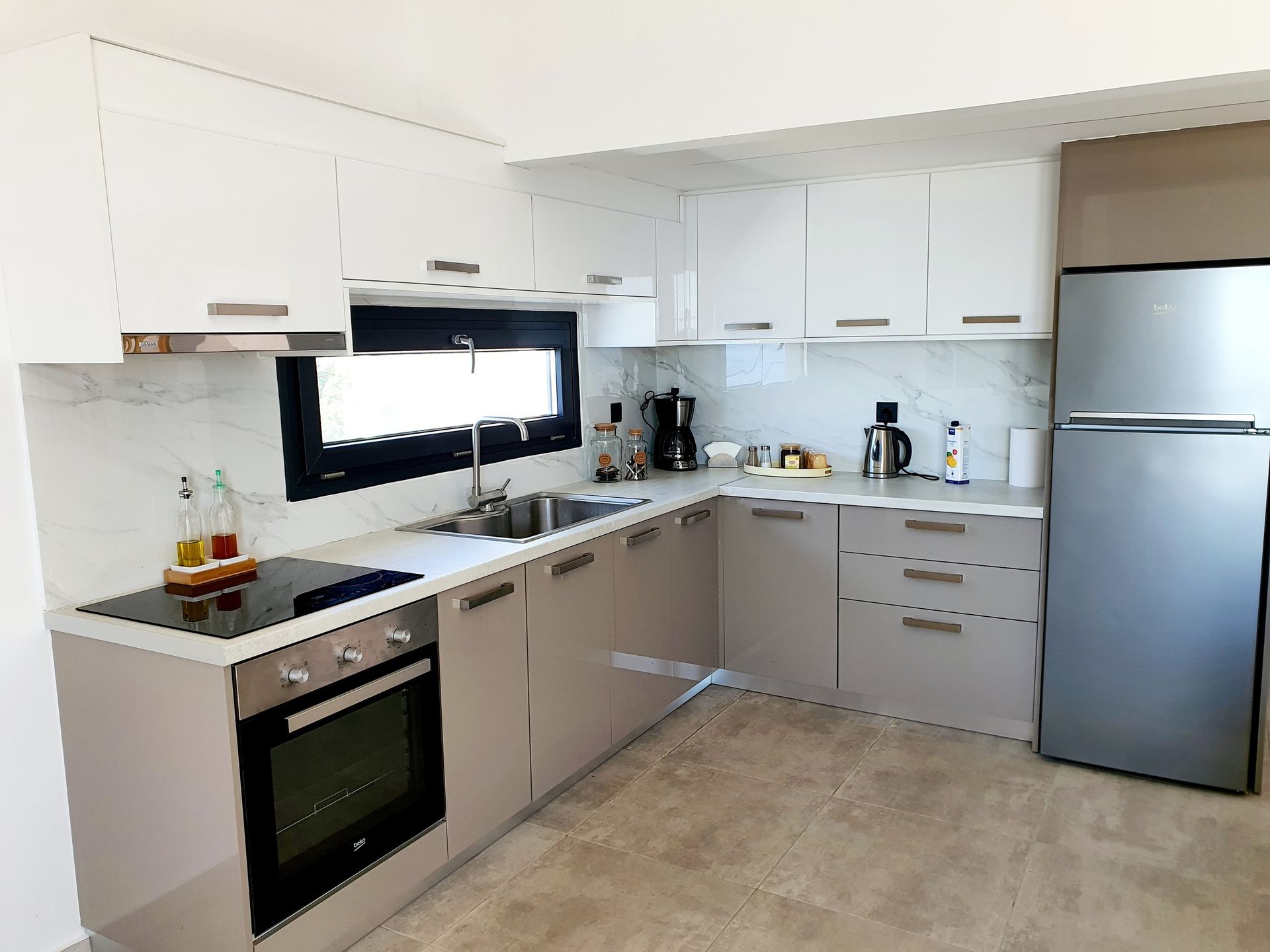 Three Bedroom Villa with Sea View