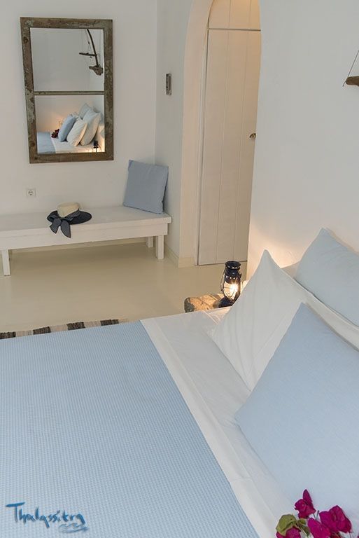 Traditional Mini Suite 