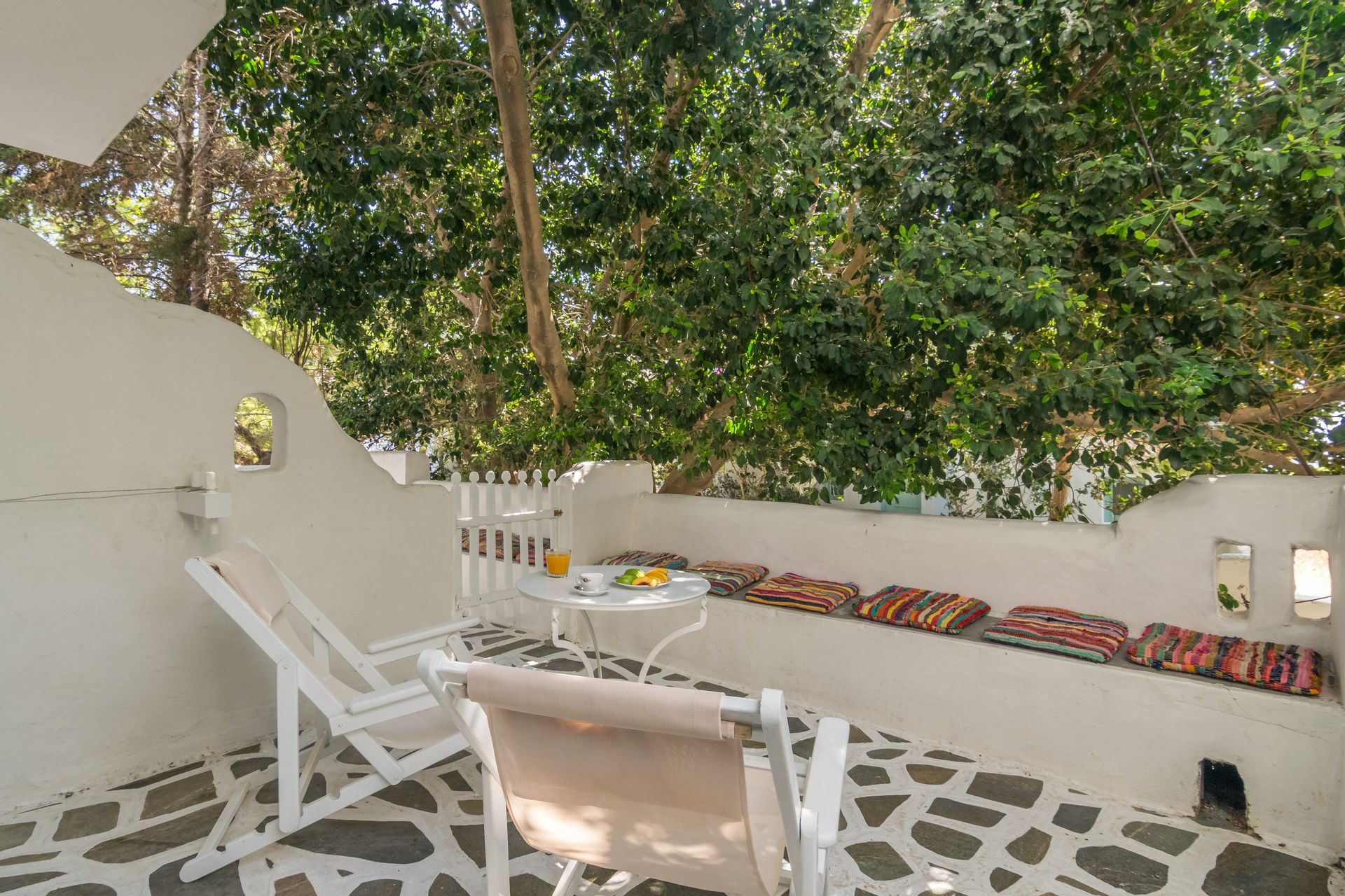 Traditional Mini Suite 