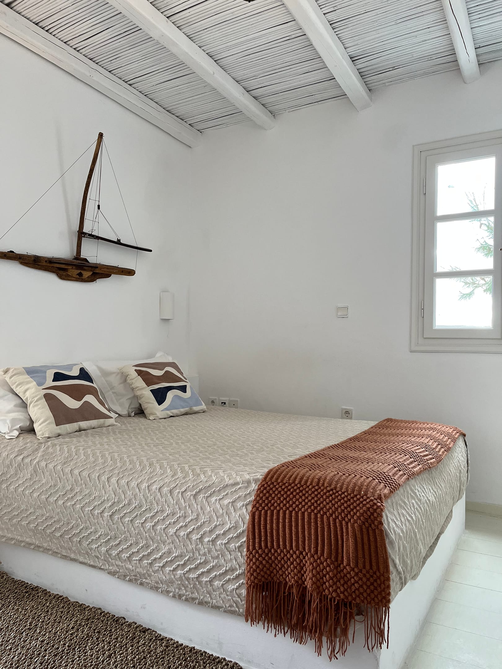 Traditional Mini Suite