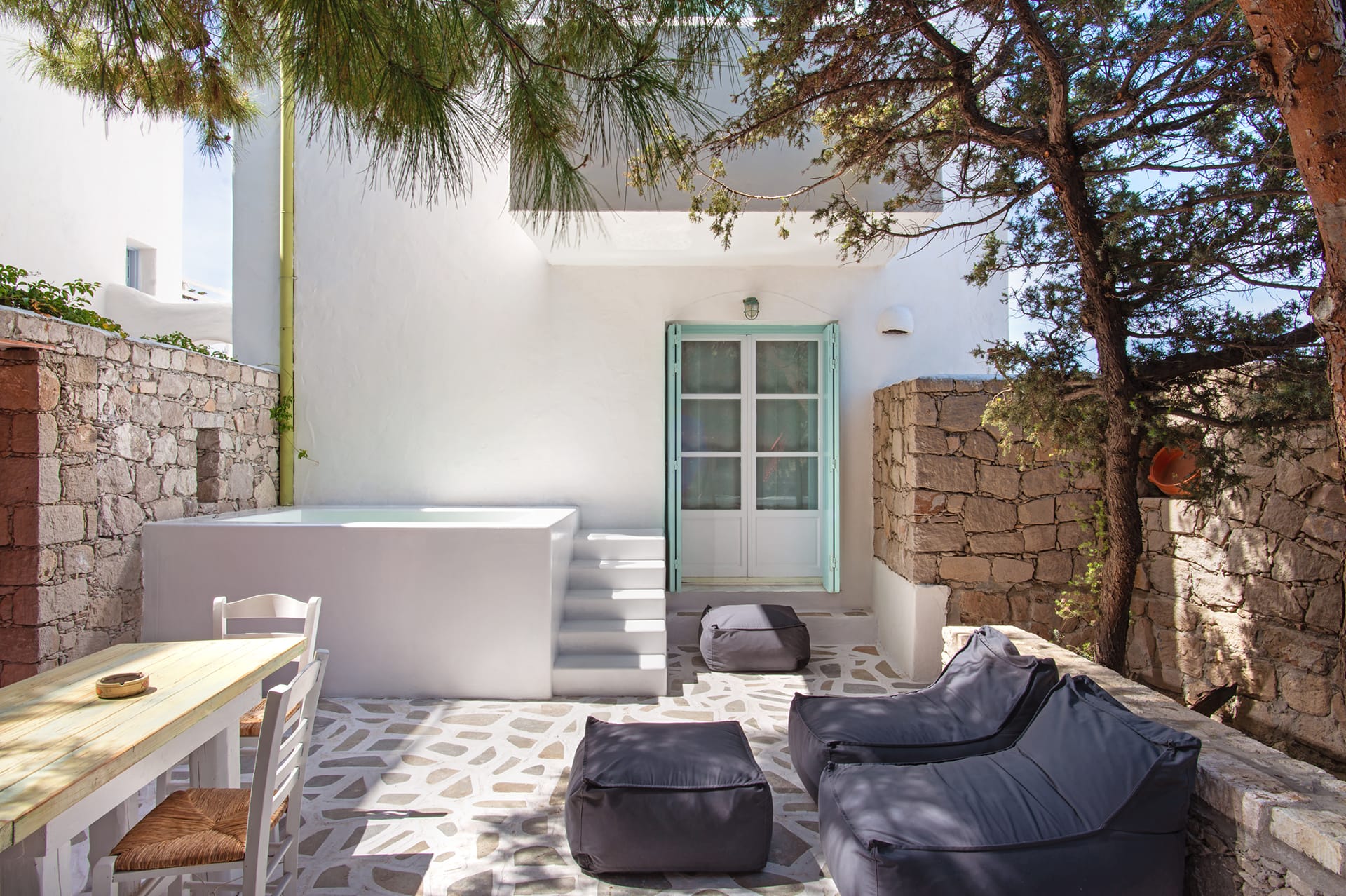 Traditional Mini Suite with Private Jacuzzi