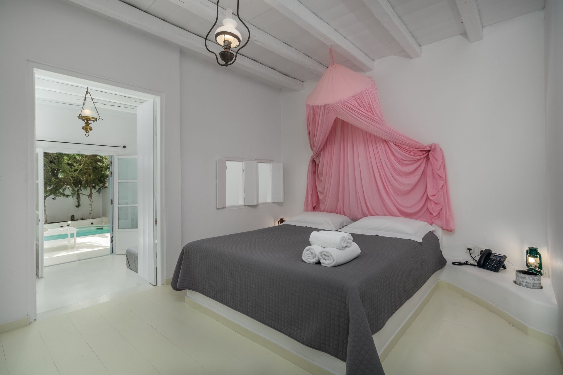 Executive Suite with Private Pool/Jacuzzi
