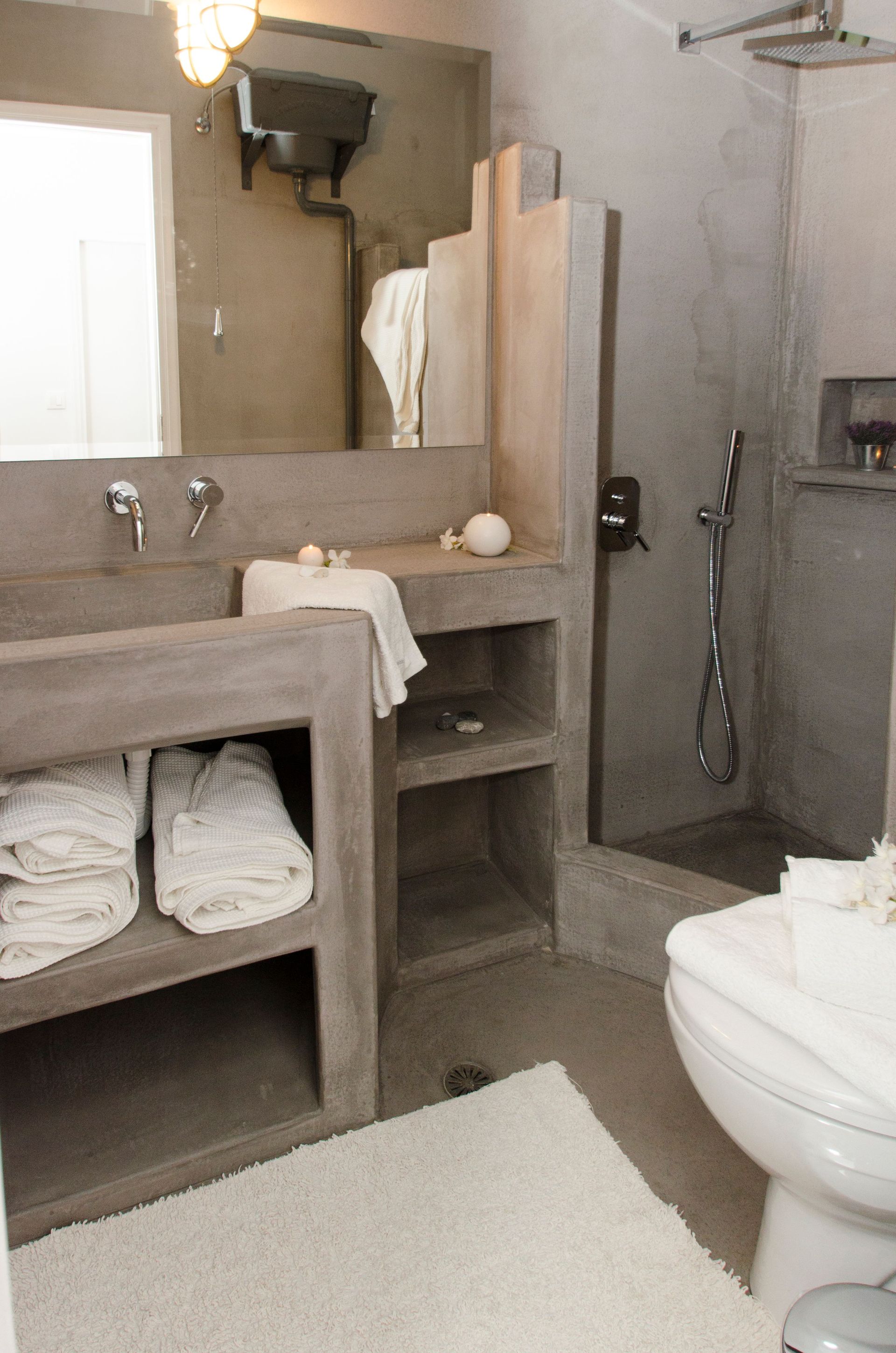 Traditional House with Seaview