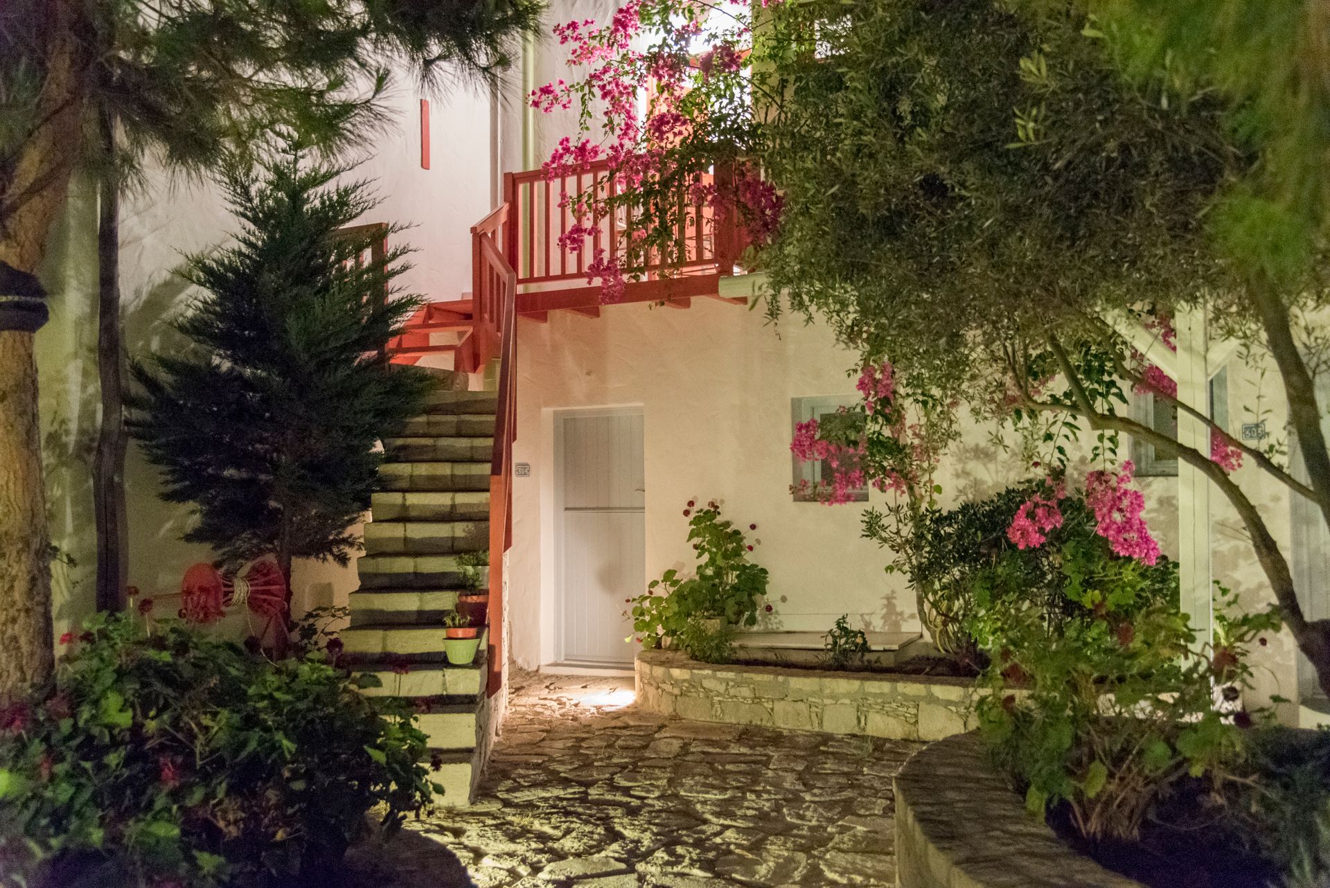 Traditional House with Seaview