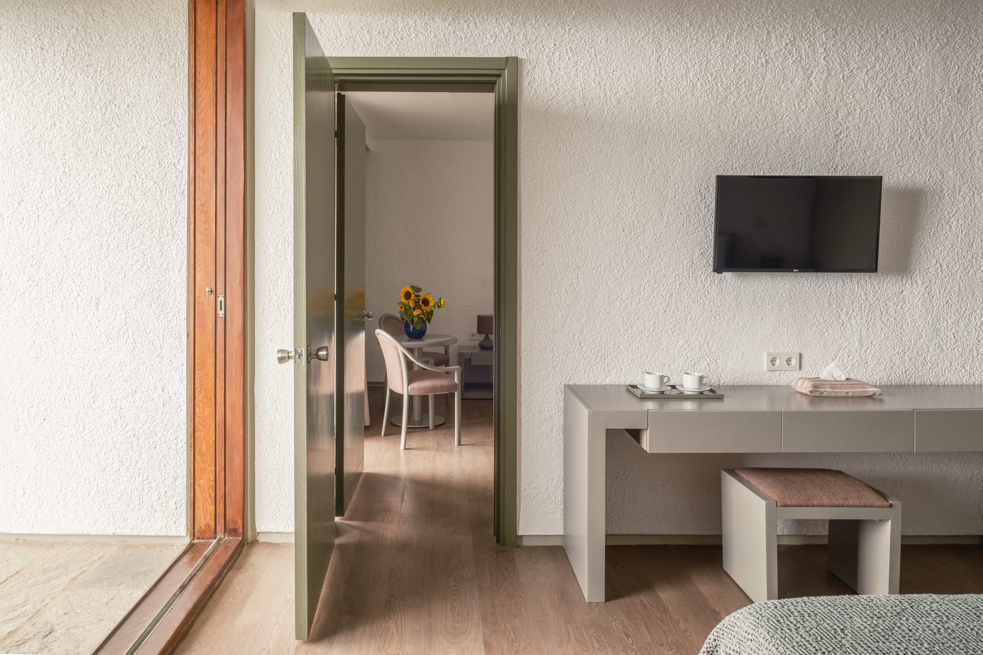 Interconnecting Room