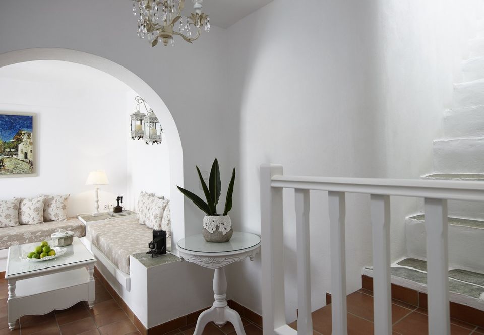 Family Suite with Private Jacuzzi