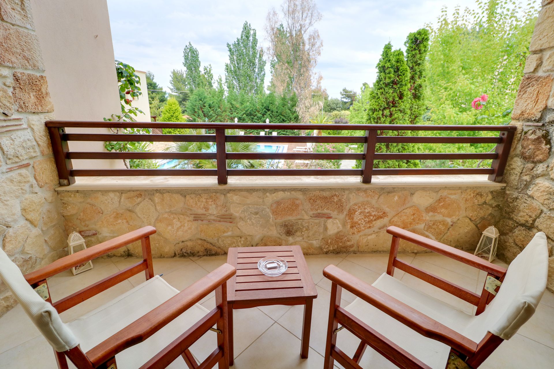 Junior Suite Pool View