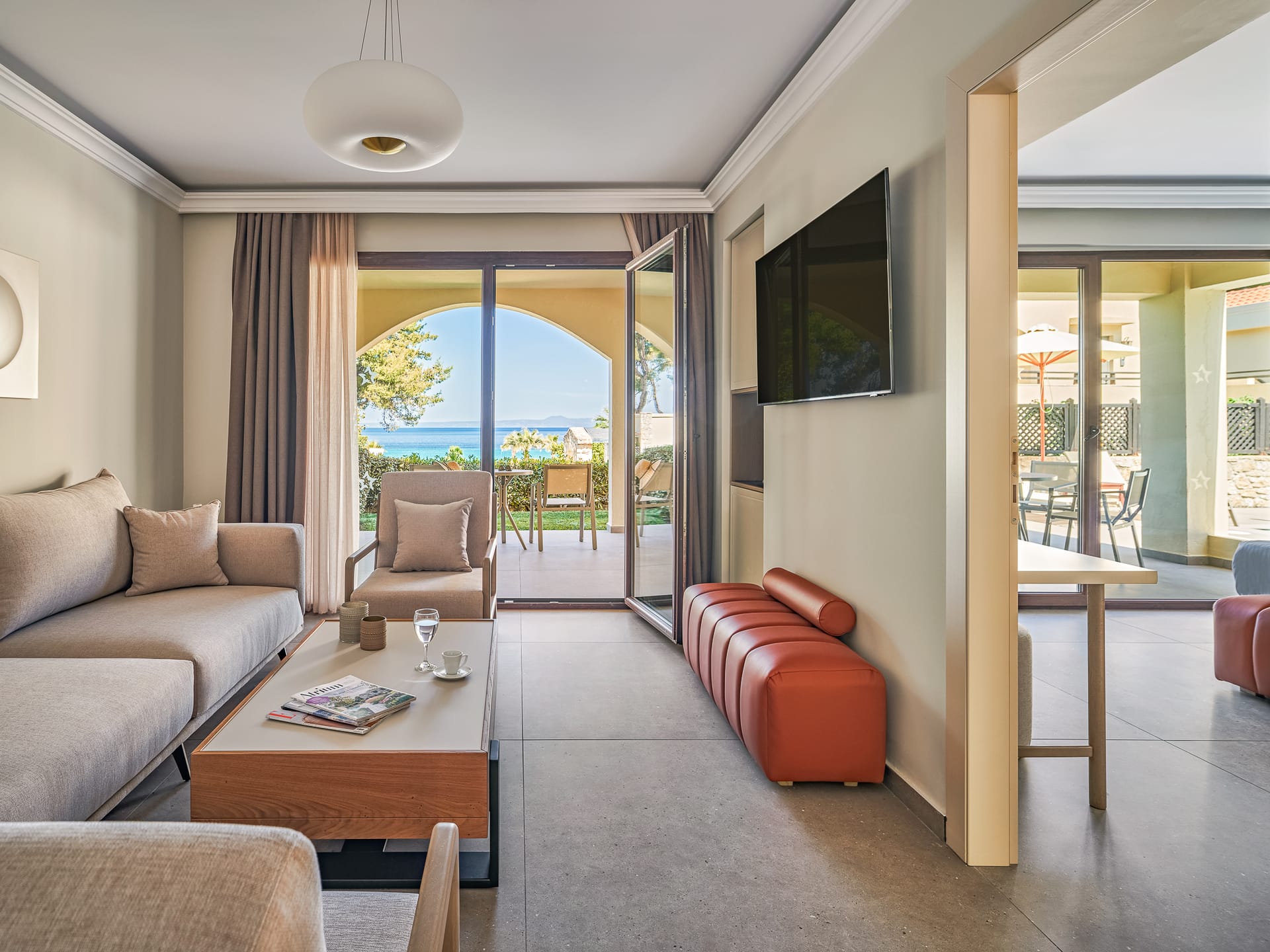 Comfort Suite Sea View with Private Pool