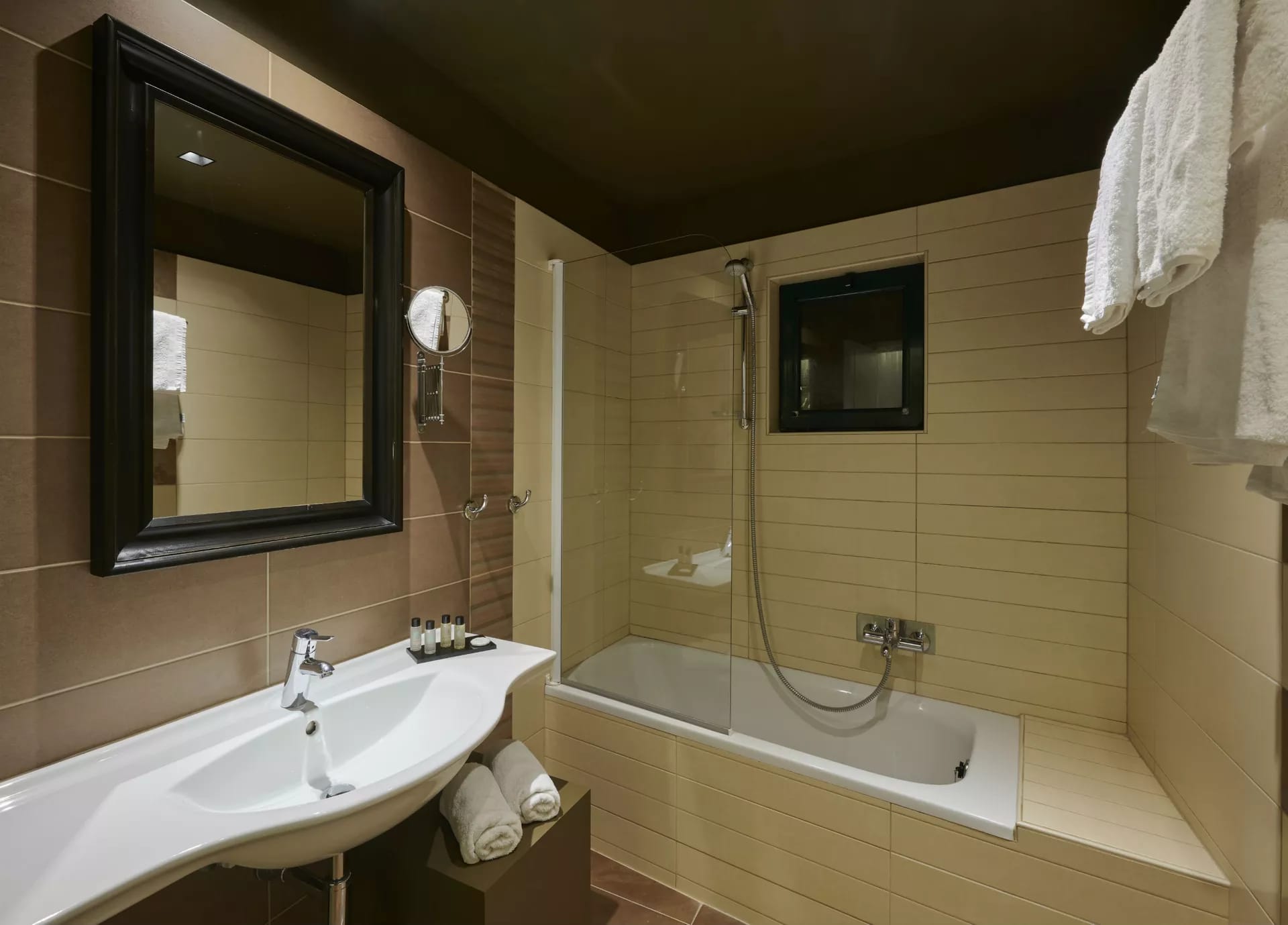 Deluxe Coco-Mat  Double Room