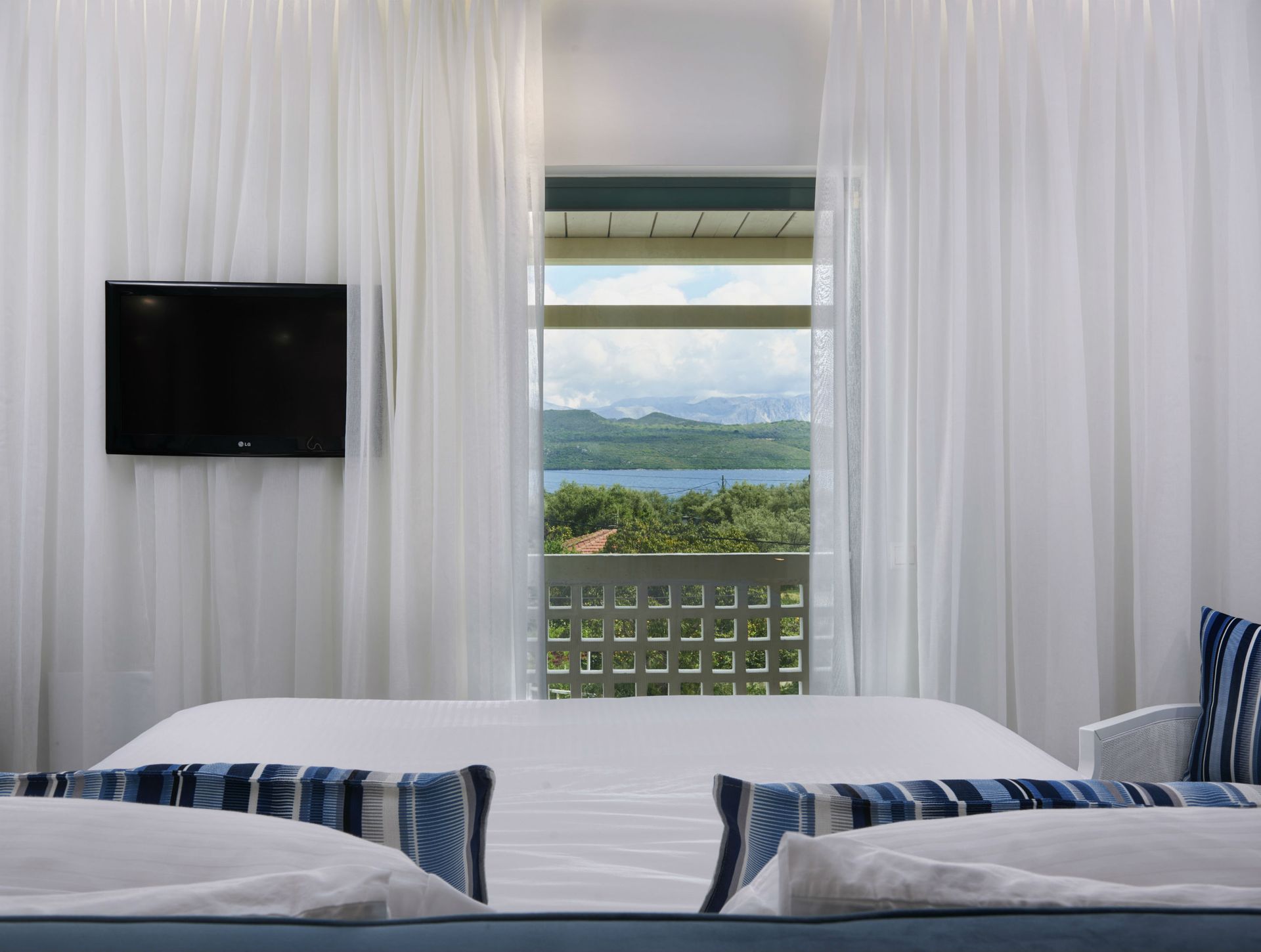 Deluxe Coco-Mat Room with Sea View