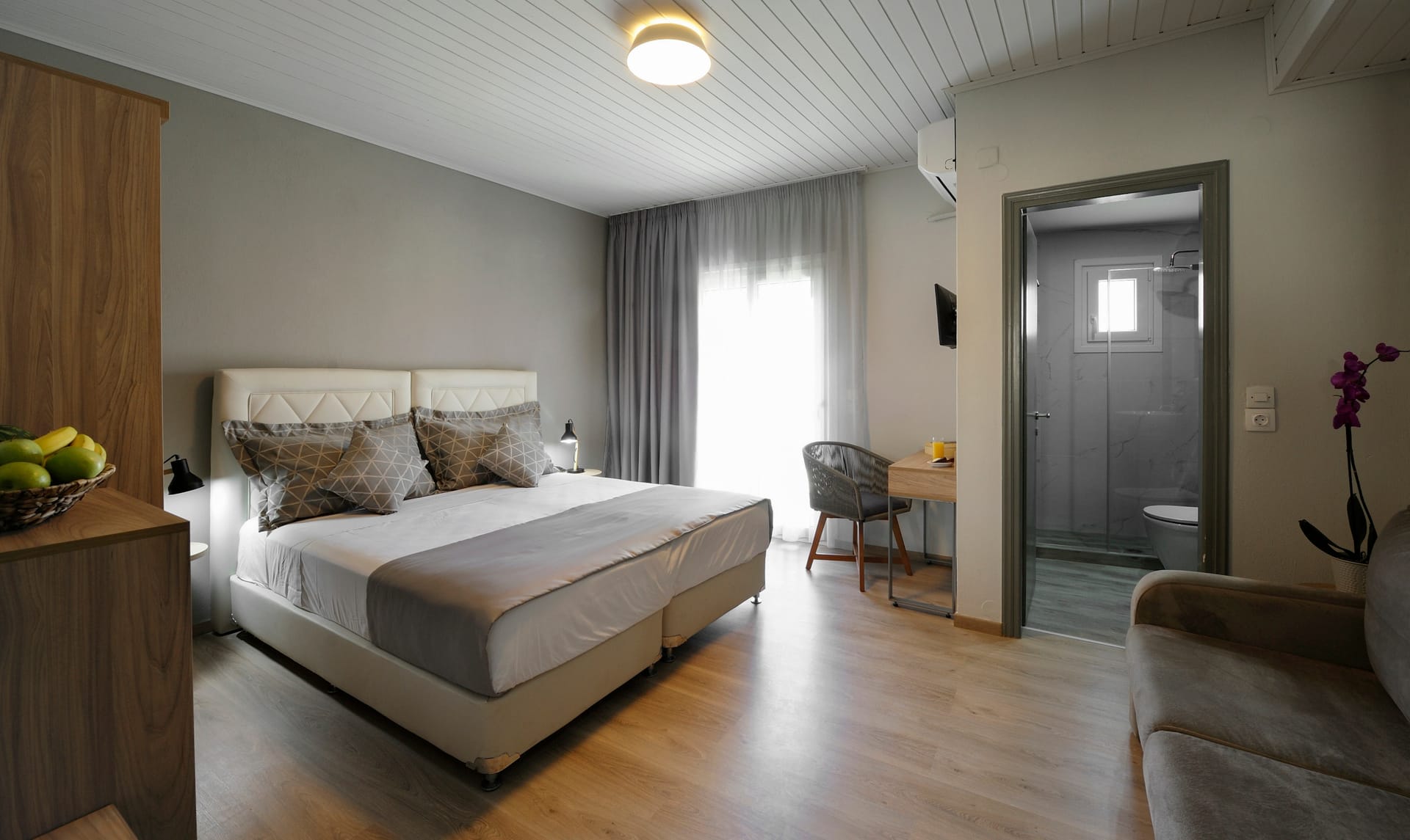 Deluxe Double Room with Balcony