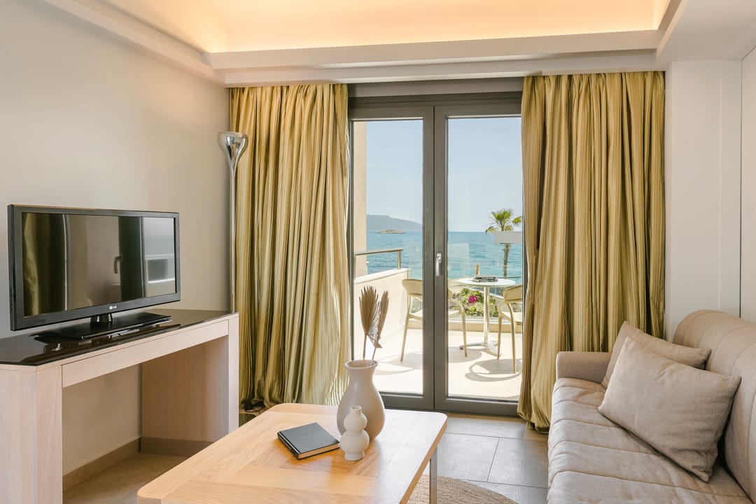 Senior Suite Sea View