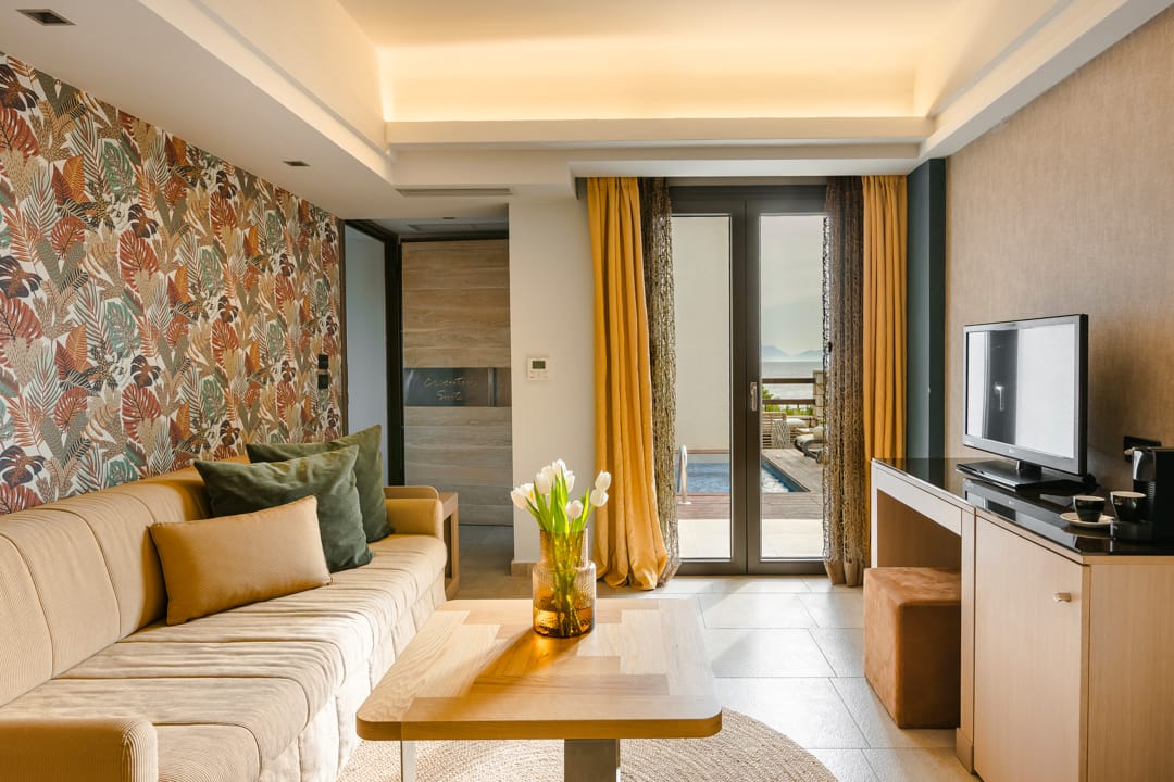 Honeymoon Suite with outdoor jet tub