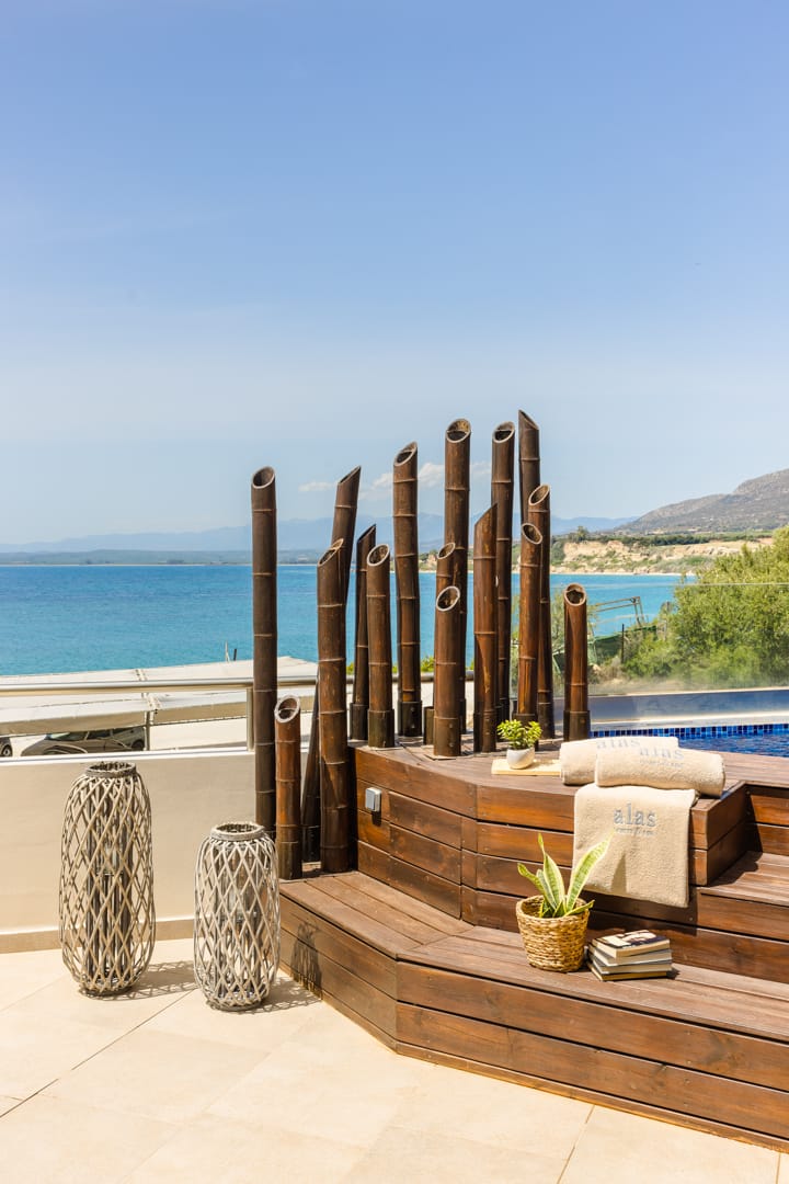 Executive Suite with outdoor jet tub