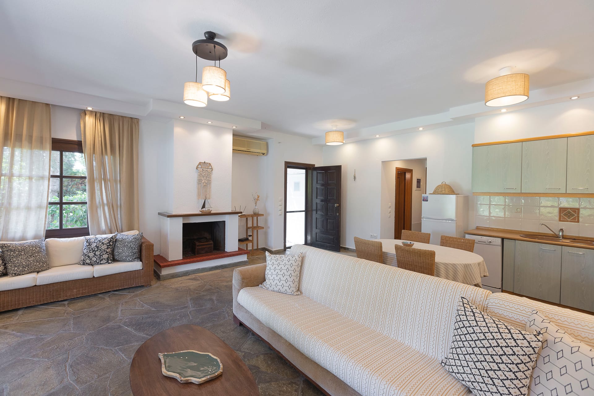 Coconut - Pool Apartment I- Kriopigi