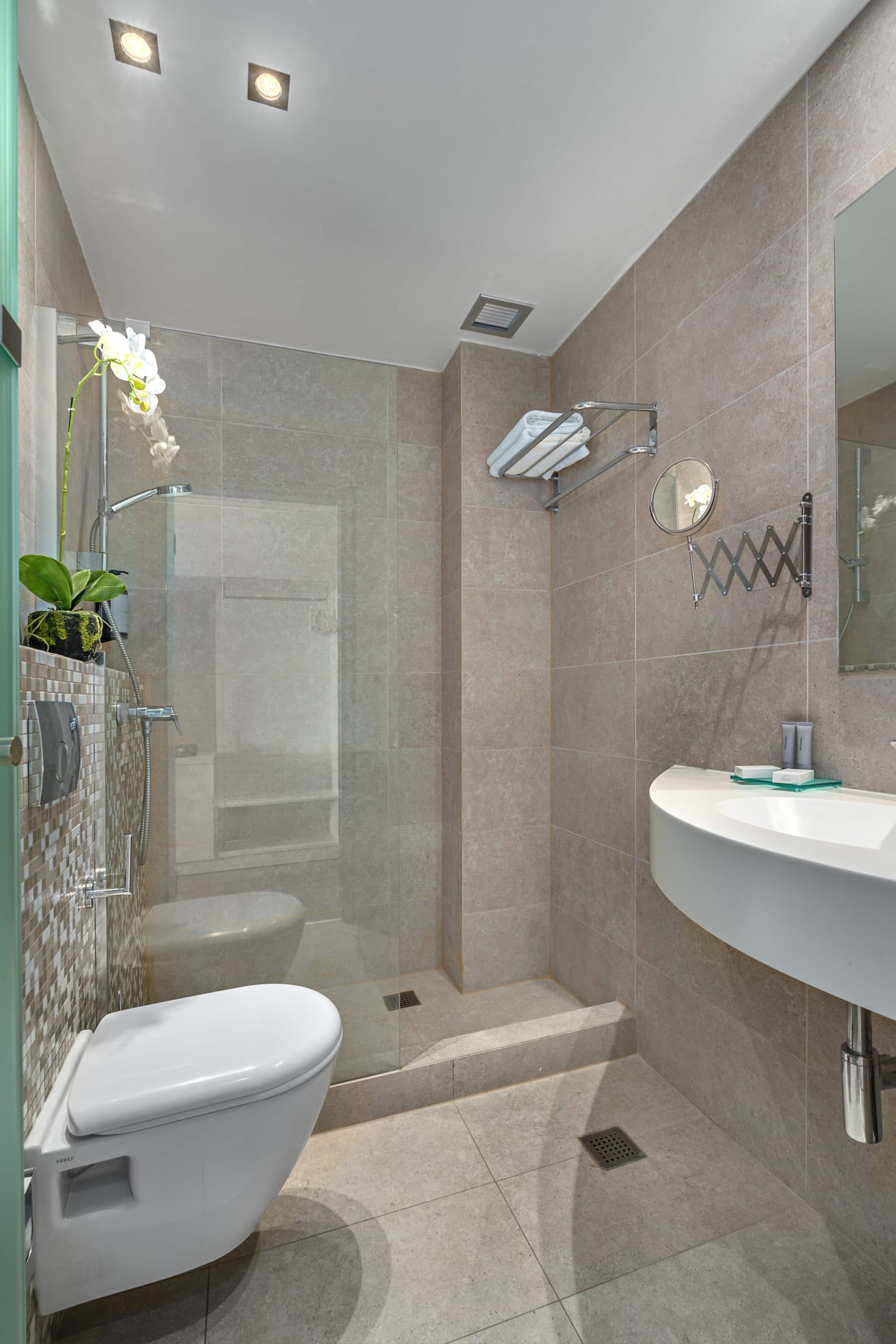 Eco Room (1st Floor) | Garden View